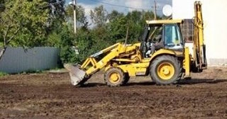 Выравнивание рельефа в Верхней Пышме в октябре
